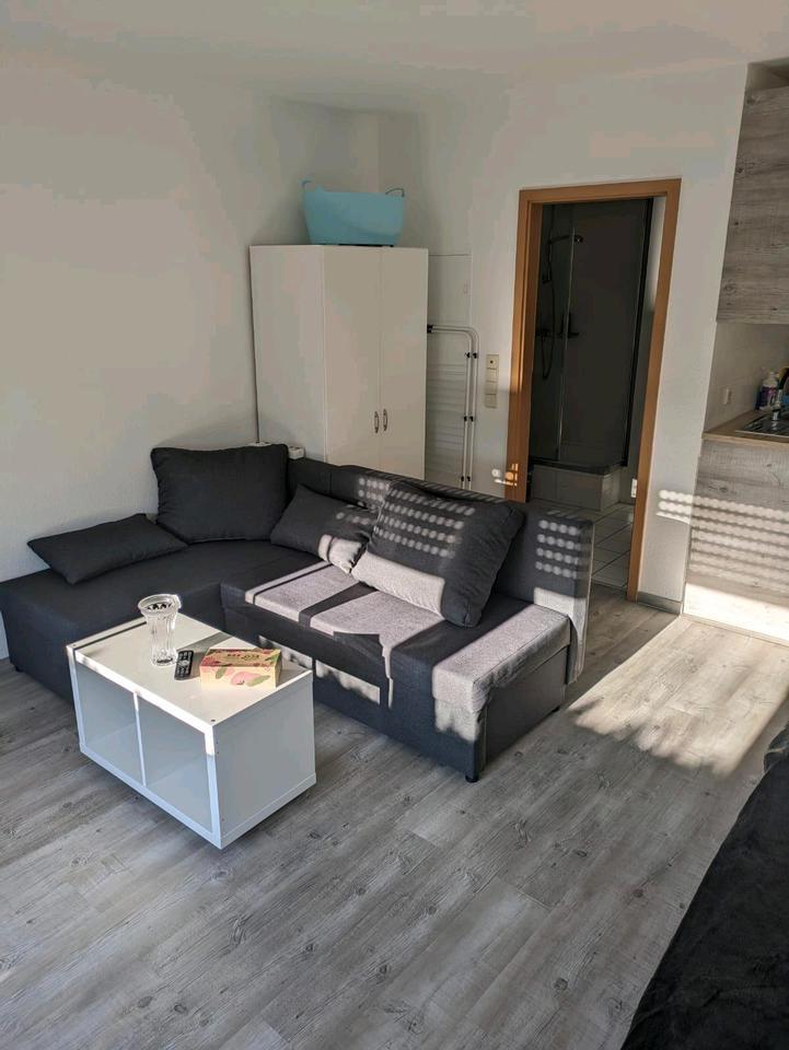 1 Raum Wohnung