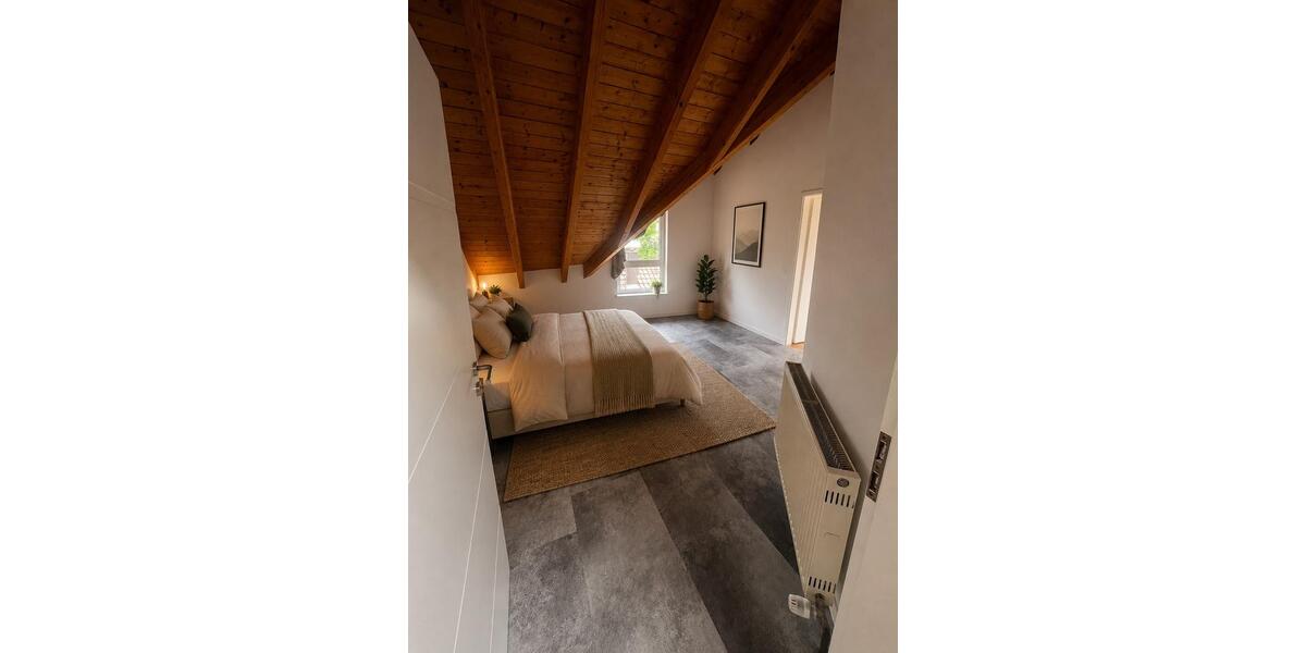 Maisonettenwohnung Bad Friedrichshall - 3.5 Zimmer, 100 m&sup2;, 1.250&euro; | Angebot:26547320