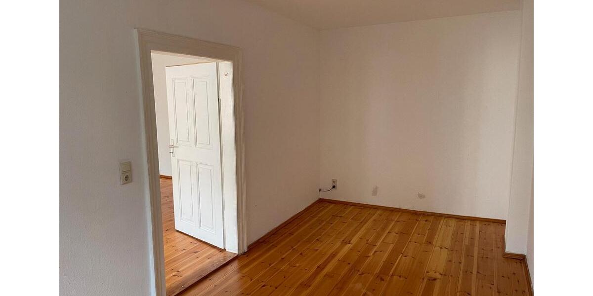 Etagenwohnung Bitterfeld-Wolfen Bitterfeld - 2 Zimmer, 57 m&sup2;, 350&euro; | Angebot:26629871