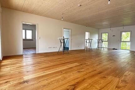 Wohnung Uffenheim - 3.5 Zimmer, 102 m&sup2;, 1.025&euro; | Angebot:25078955