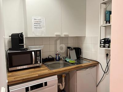REPRÄSENTATIV IN ANGESAGTER LAGE 2 zimmer