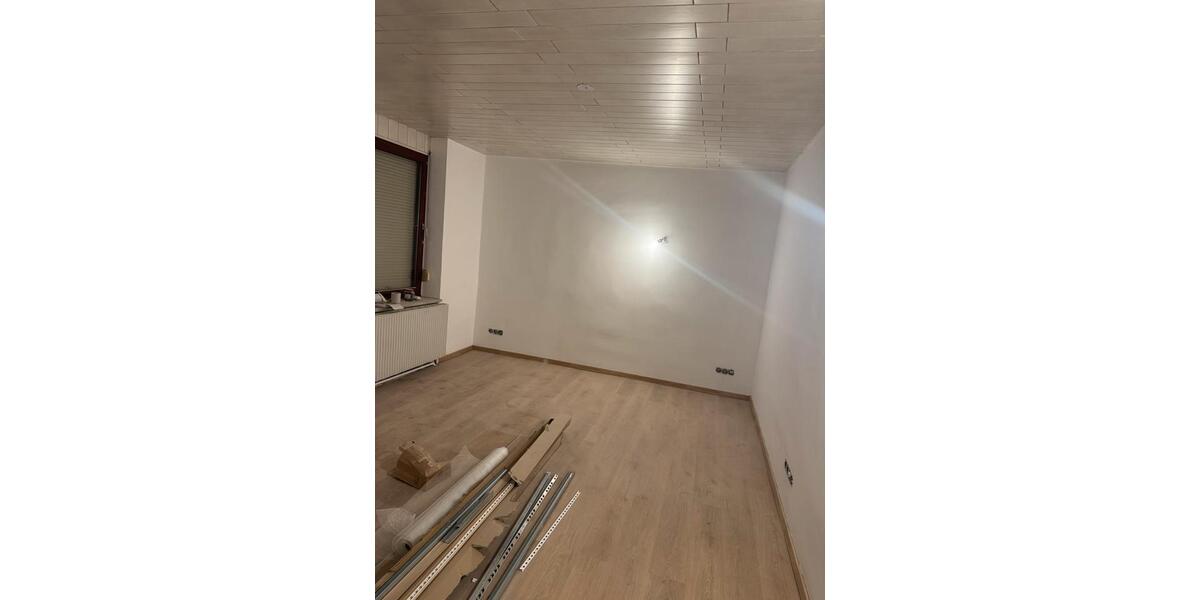 Erdgeschoßwohnung Lehrte - 3 Zimmer, 75 m&sup2;, 1.100&euro; | Angebot:26127693