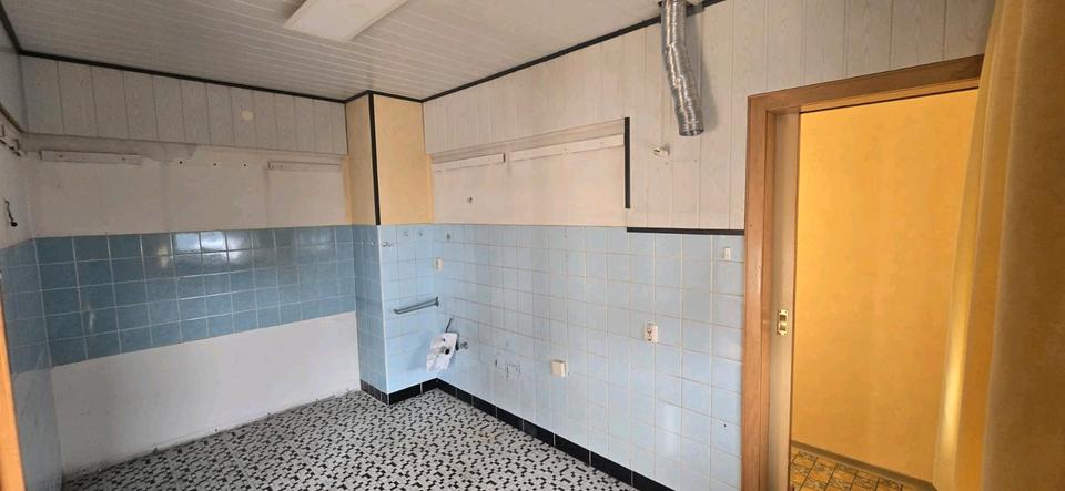 Etagenwohnung Neunkirchen Heinitz - 5 Zimmer, 110 m&sup2;, 850&euro; | Angebot:24739489
