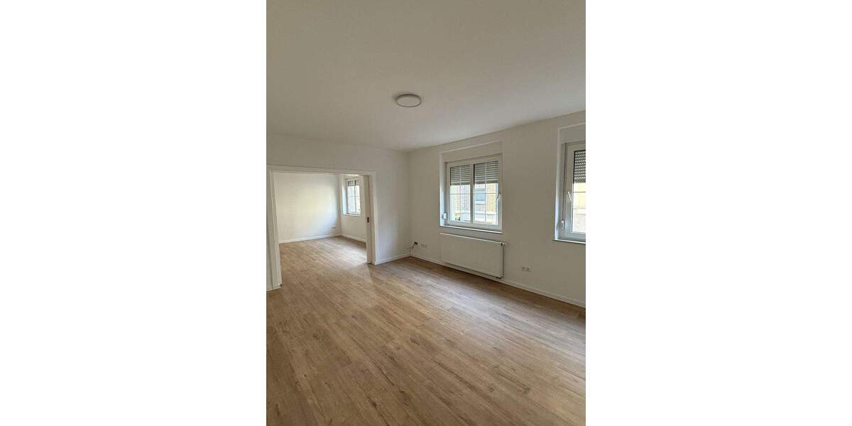 Etagenwohnung Euskirchen Innenstadt - 3 Zimmer, 80 m&sup2;, 960&euro; | Angebot:25177014