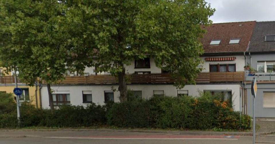 Schöne Wohnung in guter Lage + Garage & neuwertiger Einbauküche