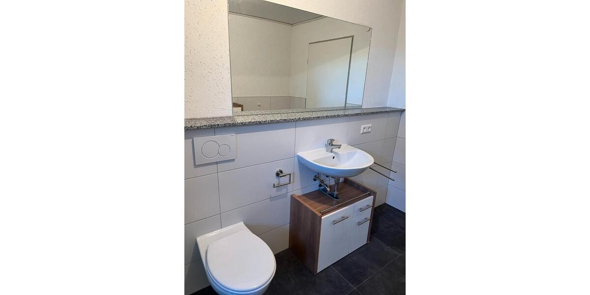 Etagenwohnung Laupheim - 3 Zimmer, 101 m&sup2;, 850&euro; | Angebot:26613967