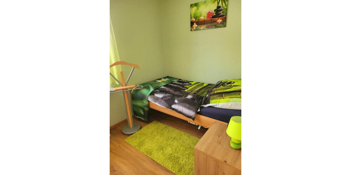 Bungalow Dresden Klotzsche - 1 Zimmer, 37 m&sup2;, 750&euro; | Angebot:24552193