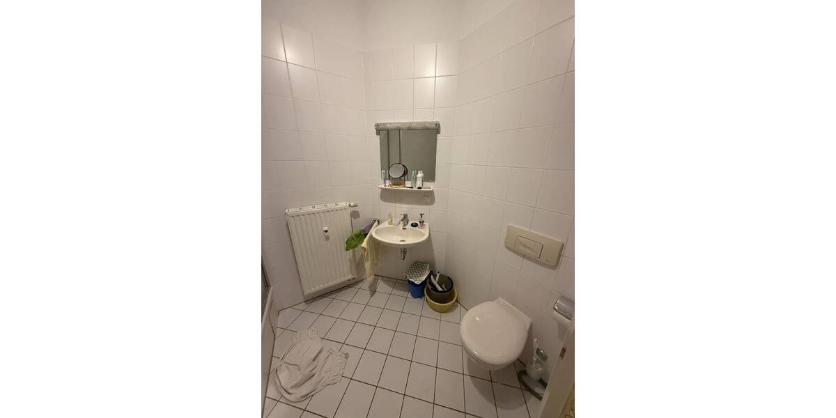 Etagenwohnung Leipzig Zentrum-Südost - 2 Zimmer, 74 m&sup2;, 745&euro; | Angebot:26142456