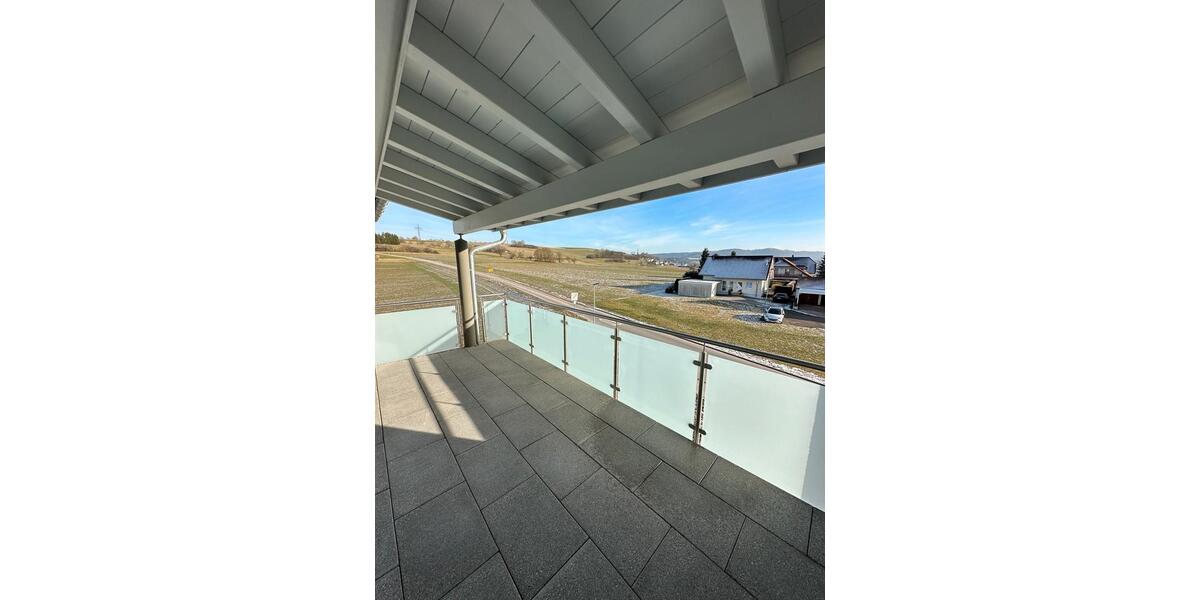 Etagenwohnung Sulz am Neckar - 4 Zimmer, 98 m&sup2;, 1.560&euro; | Angebot:24783882