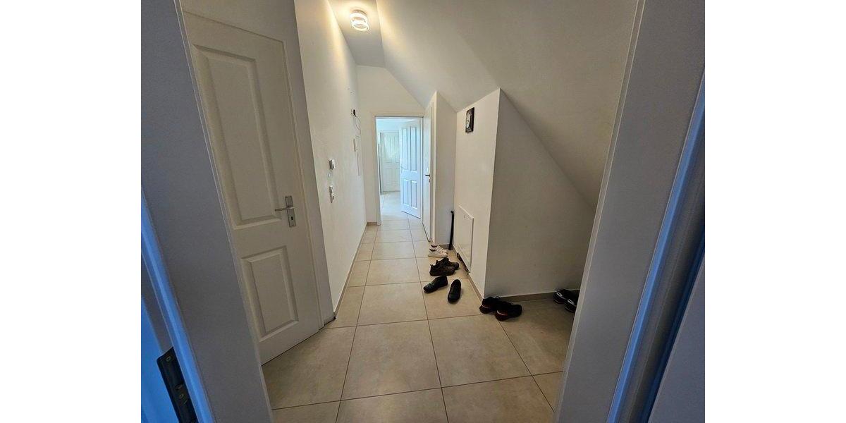 Etagenwohnung Schwalmtal - 6 Zimmer, 90 m&sup2;, 750&euro; | Angebot:26351968