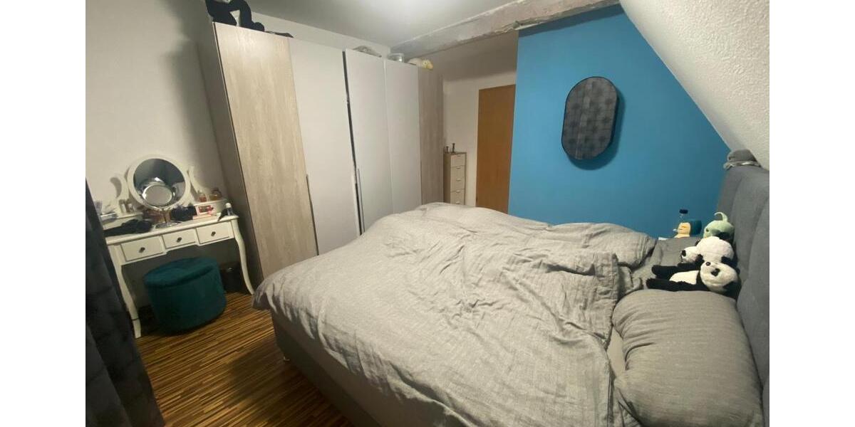 Dachgeschoßwohnung Schortens - 2 Zimmer, 75 m&sup2;, 600&euro; | Angebot:24862359