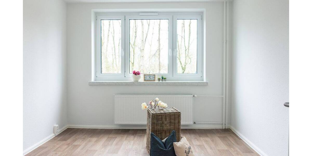 Etagenwohnung Chemnitz Bernsdorf - 3 Zimmer, 69 m&sup2;, 411&euro; | Angebot:26842188