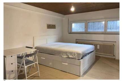 Wohnung zum Mieten in Zuffenhausen 650 € 32 m²
