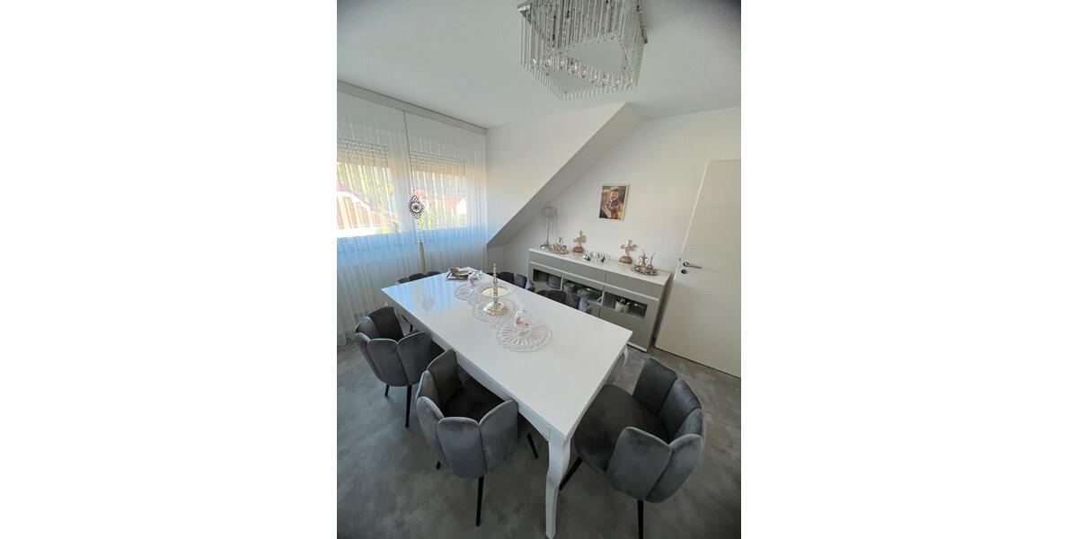 Dachgeschoßwohnung Collenberg - 4 Zimmer, 1.150&euro; | Angebot:23026935