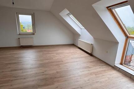 Wohnung Rinteln - 3 Zimmer, 77 m&sup2;, 620&euro; | Angebot:26458017