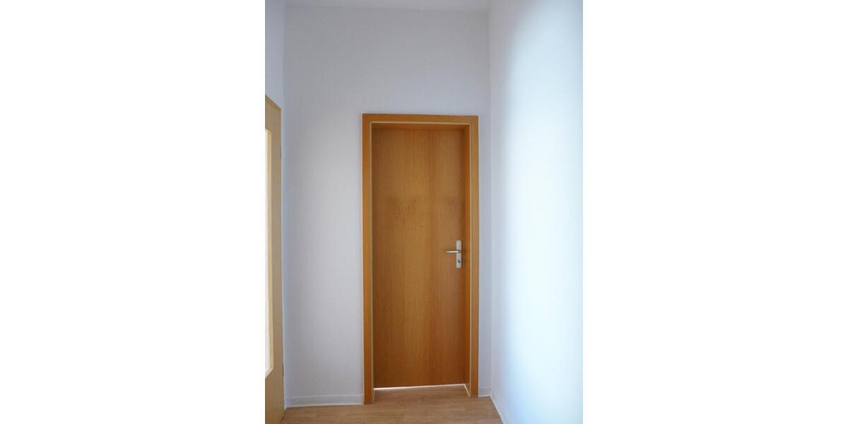Erdgeschoßwohnung Limbach-Oberfrohna Oberfrohna - 2 Zimmer, 47 m&sup2;, 275&euro; | Angebot:25418310