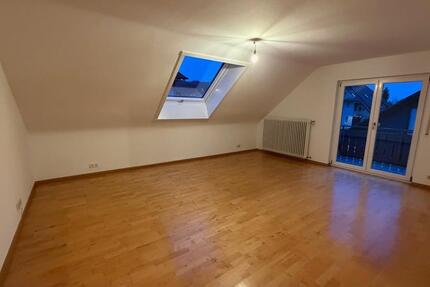 Wohnung Lahr (Schwarzwald) - 4 Zimmer, 90 m&sup2;, 800&euro; | Angebot:25103962