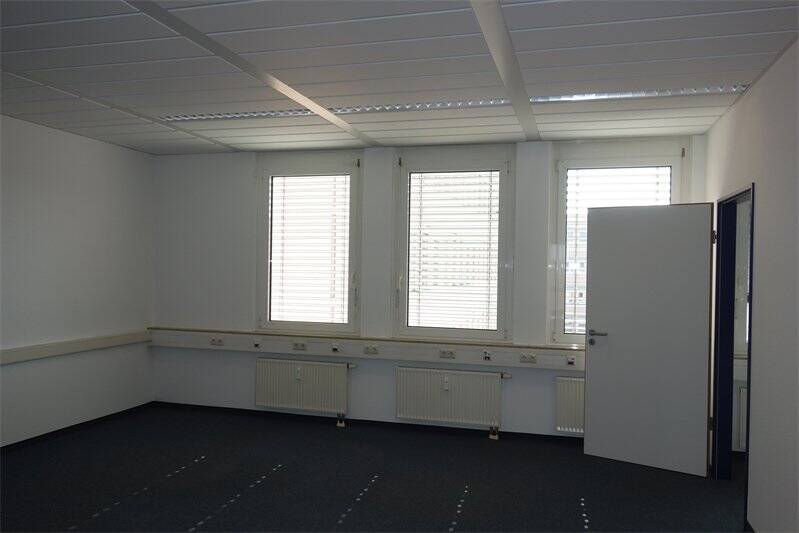 Gewerbeobjekt Teltow - 1 Zimmer, 524 m&sup2;, 4.985&euro; | Angebot:25805586