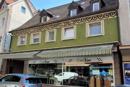 Wohnung Donaueschingen - 8 Zimmer, 150 m&sup2;, 900&euro; | Angebot:27185082