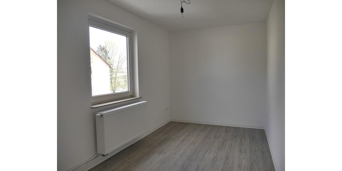 Etagenwohnung Hanau Großauheim - 3 Zimmer, 61 m&sup2;, 679&euro; | Angebot:26030011