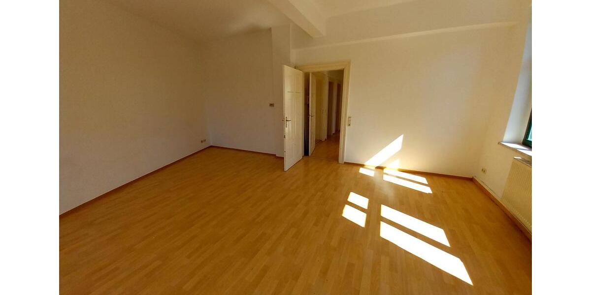 Etagenwohnung Ballenstedt - 3 Zimmer, 72 m&sup2;, 490&euro; | Angebot:26644721