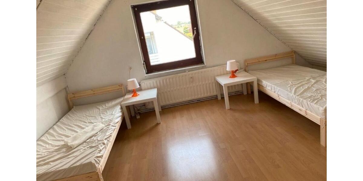 Wohnen auf Zeit Braunschweig Wabe-Schunter-Beberbach - 8 Zimmer, 227 m&sup2;, 12&euro; | Angebot:24839891