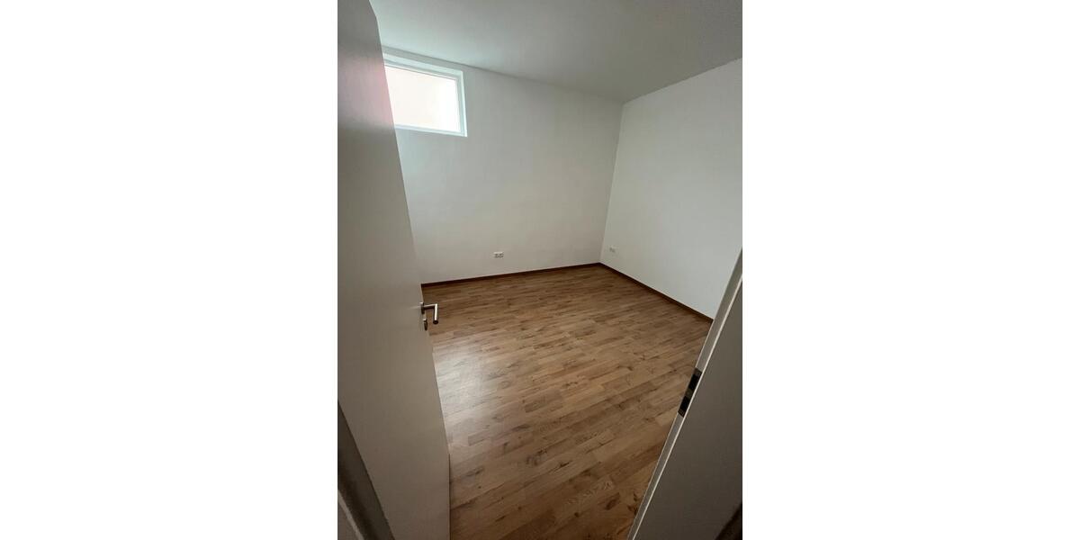 Etagenwohnung Lichtenfels - 4 Zimmer, 125 m&sup2;, 1.100&euro; | Angebot:25836401
