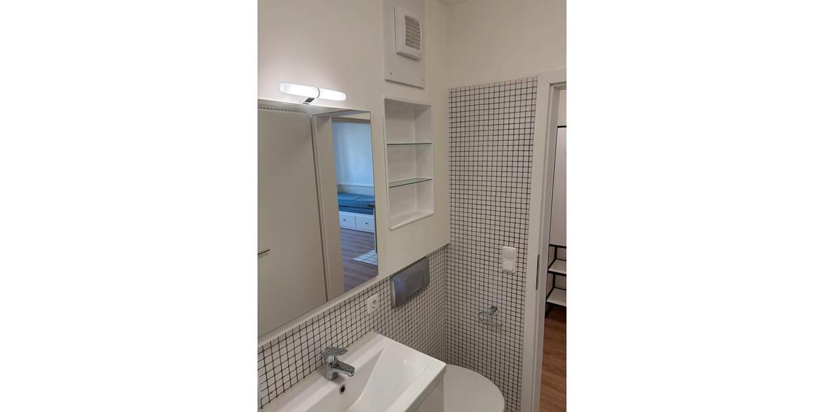 Etagenwohnung Salzweg - 1 Zimmer, 20 m&sup2;, 465&euro; | Angebot:25961552