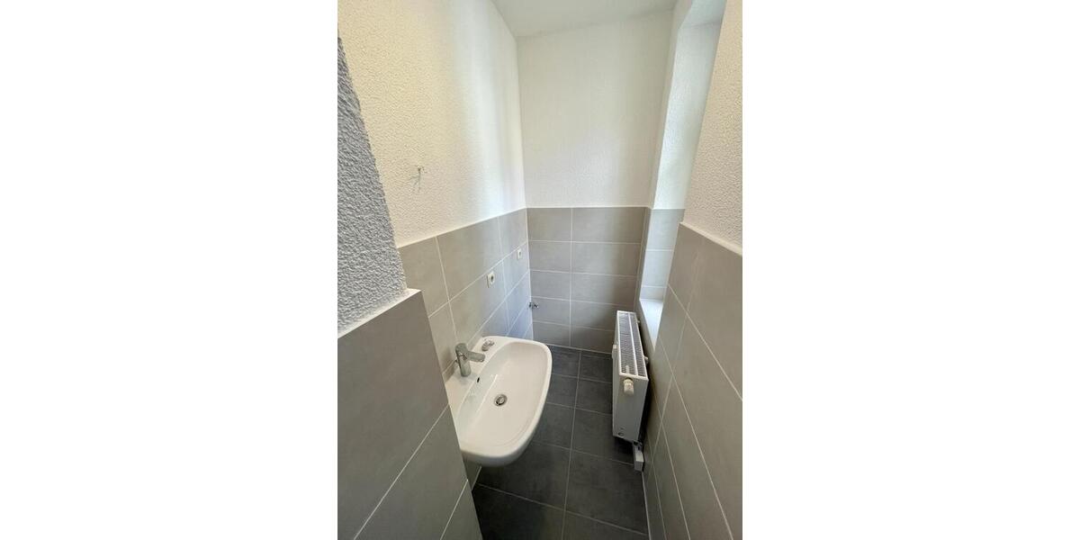 Erstbezug nach Sanierung! Kleine 2,5-R. Wohnung in der Innenstadt von Gera - Etagenwohnung Gera Debschwitz | Angebot:27261935