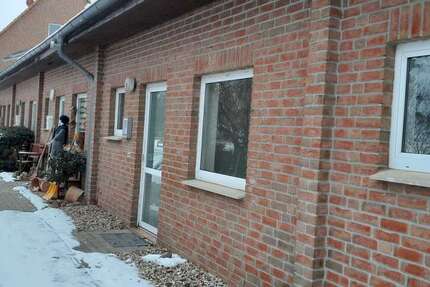 Haus Burg - 4 Zimmer, 90 m&sup2;, 600&euro; | Angebot:24864150