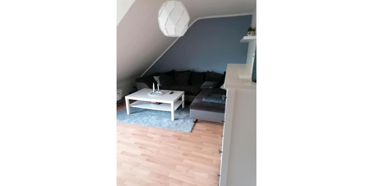 Dachgeschoßwohnung Ringgau - 3 Zimmer, 46 m&sup2;, 530&euro; | Angebot:26689712