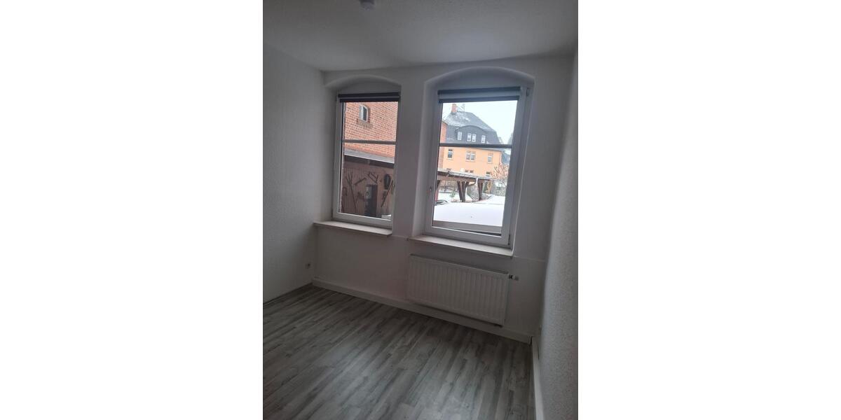 Erdgeschoßwohnung Schneeberg - 2 Zimmer, 50 m&sup2;, 350&euro; | Angebot:26638407