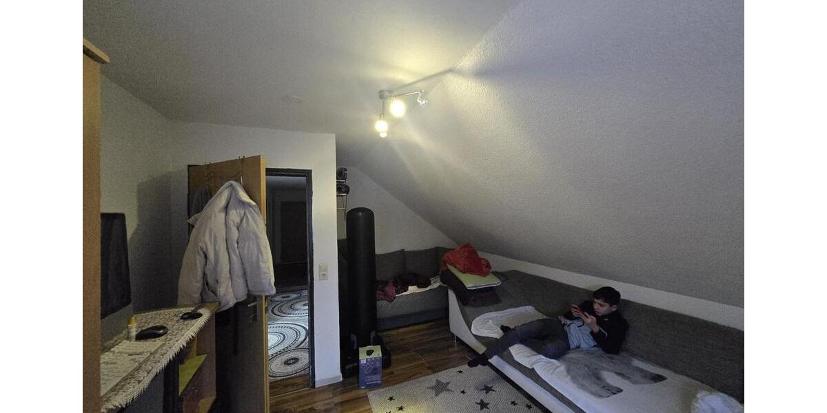 Wohnen auf Zeit Leonberg - 4 Zimmer, 61 m&sup2;, 900&euro; | Angebot:24778949