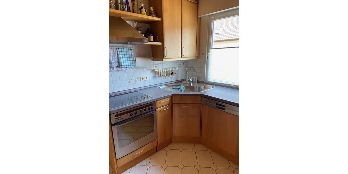 Erdgeschoßwohnung Bretten - 4.5 Zimmer, 130 m&sup2;, 1.160&euro; | Angebot:26699388
