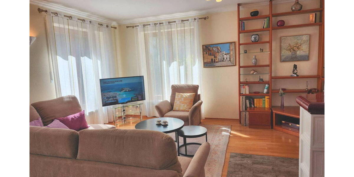 Etagenwohnung Zorneding - 2 Zimmer, 90 m&sup2;, 1.450&euro; | Angebot:26190428