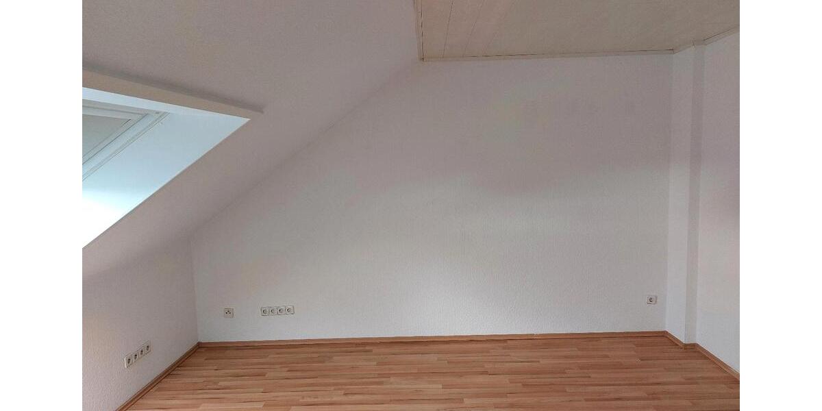 3 Zimmer Wohnung mit Einbauküche 3 zimmer