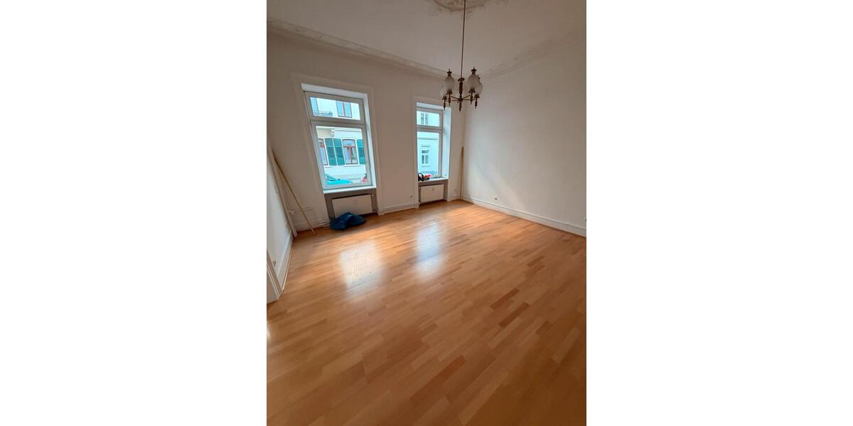 Terrassenwohnung Wiesbaden - 4 Zimmer, 118 m&sup2;, 1.600&euro; | Angebot:24490892