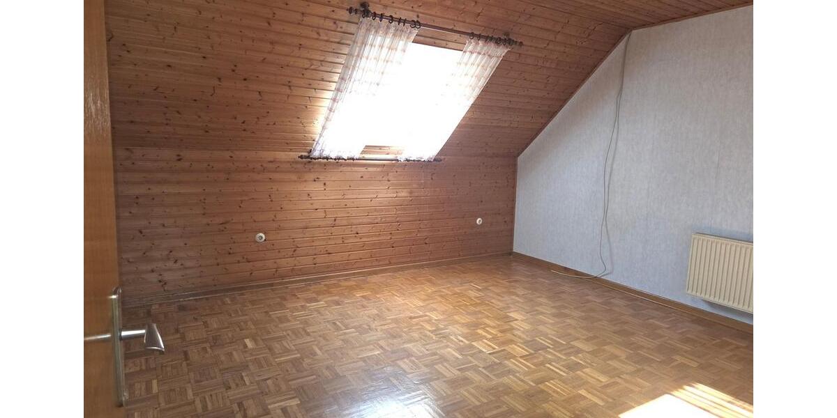 Doppelhaushälfte Beselich - 5 Zimmer, 150 m&sup2;, 1.100&euro; | Angebot:26411632