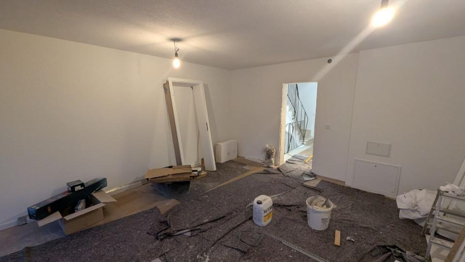 Erstbezug! Energetisch modernisiertes RMH, EBK, FBH, Terasse, etc 6 zimmer