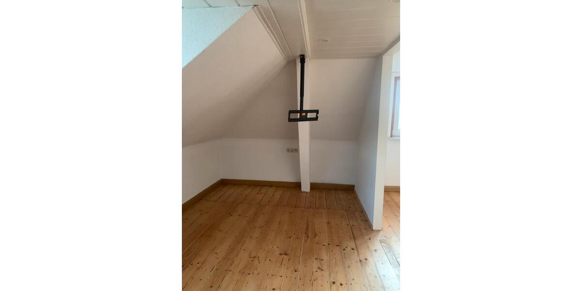 Mansardenwohnung 3 zimmer