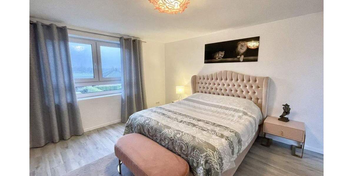 Reihenendhaus Norderstedt Harksheide - 5 Zimmer, 132 m&sup2;, 2.250&euro; | Angebot:24724362