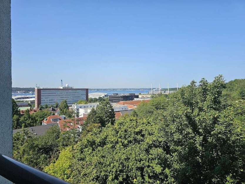 Wohnung zum Mieten in Kiel 380 € 34.48 m²