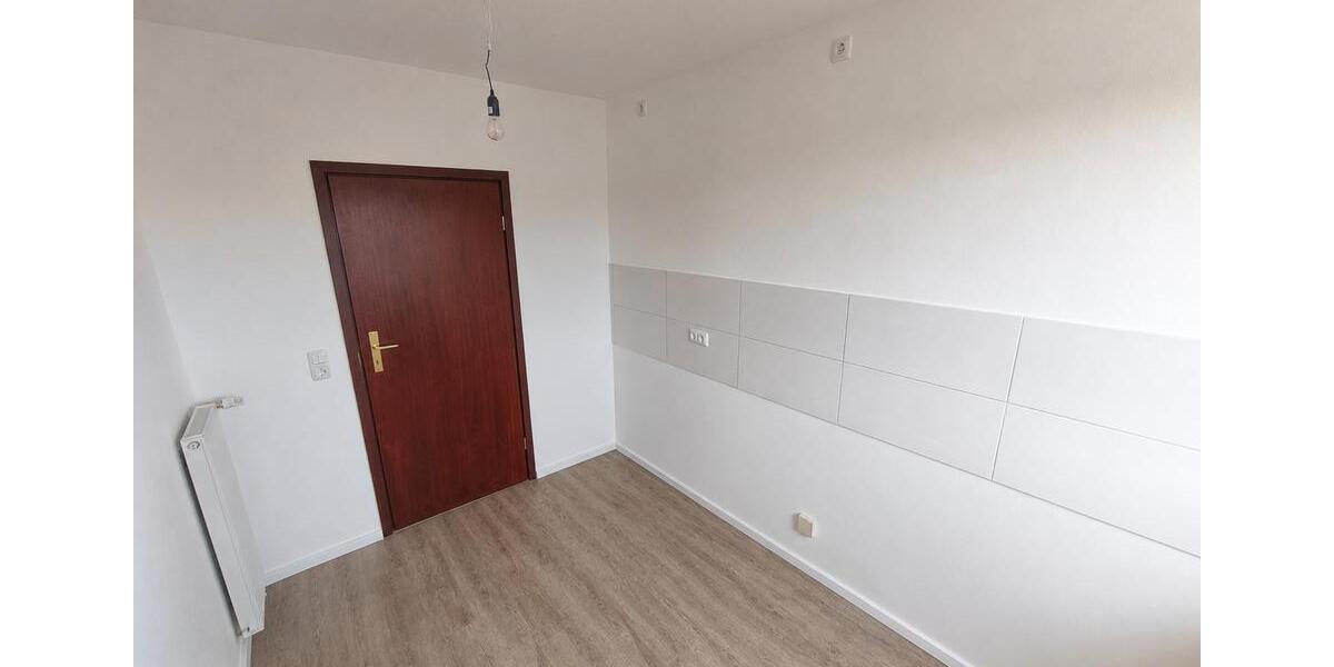 Dachgeschoßwohnung Buxtehude - 3 Zimmer, 69 m&sup2;, 825&euro; | Angebot:26629402
