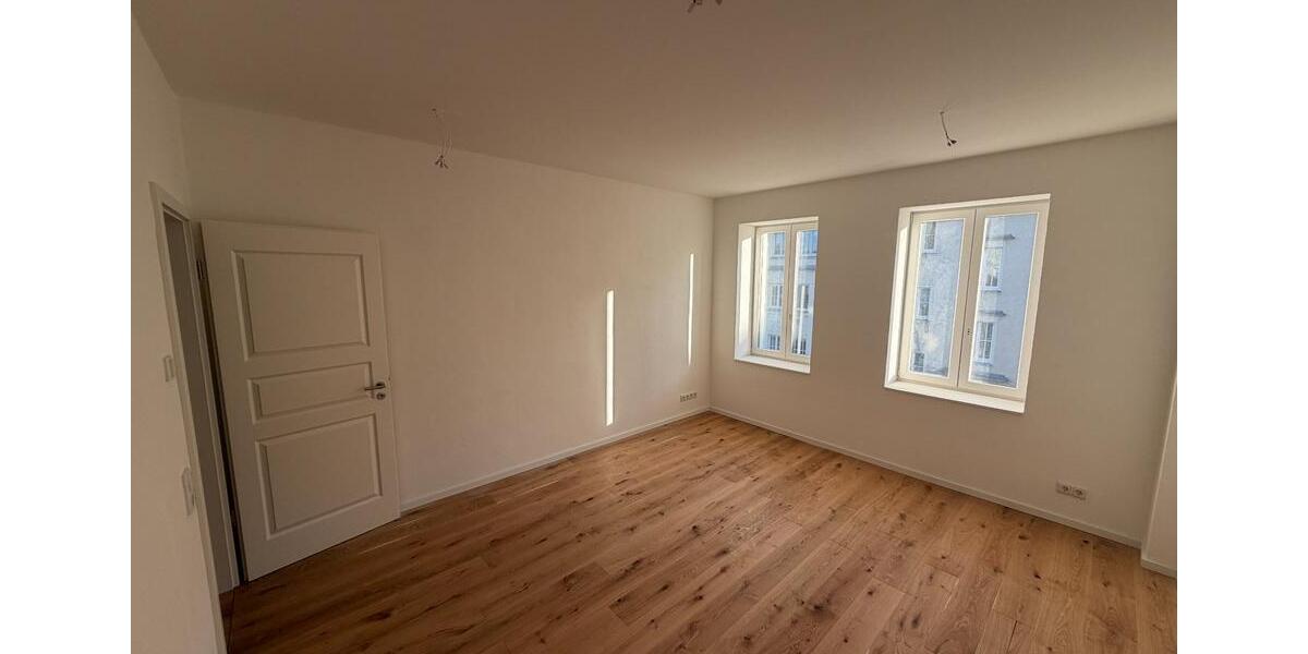 Dachgeschoßwohnung Freiberg - 4 Zimmer, 103 m&sup2;, 1.236&euro; | Angebot:25510951