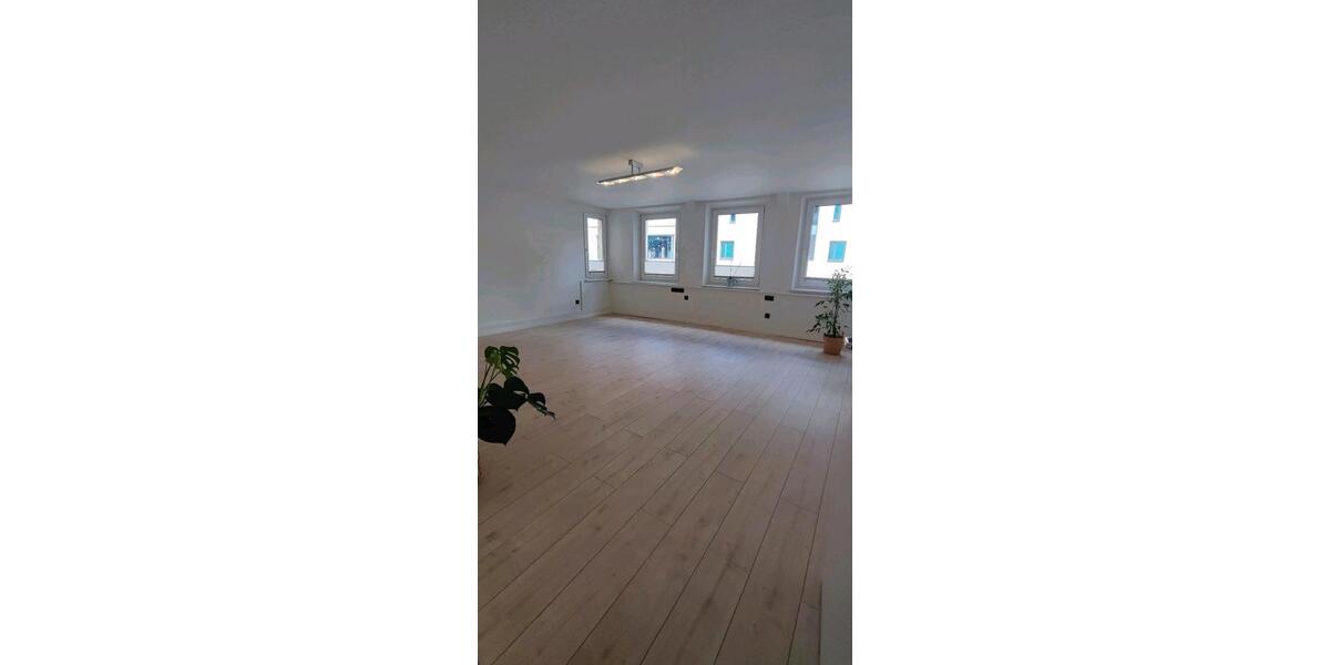 Gewerbeobjekt Nürnberg - 80&euro; | Angebot:25809849