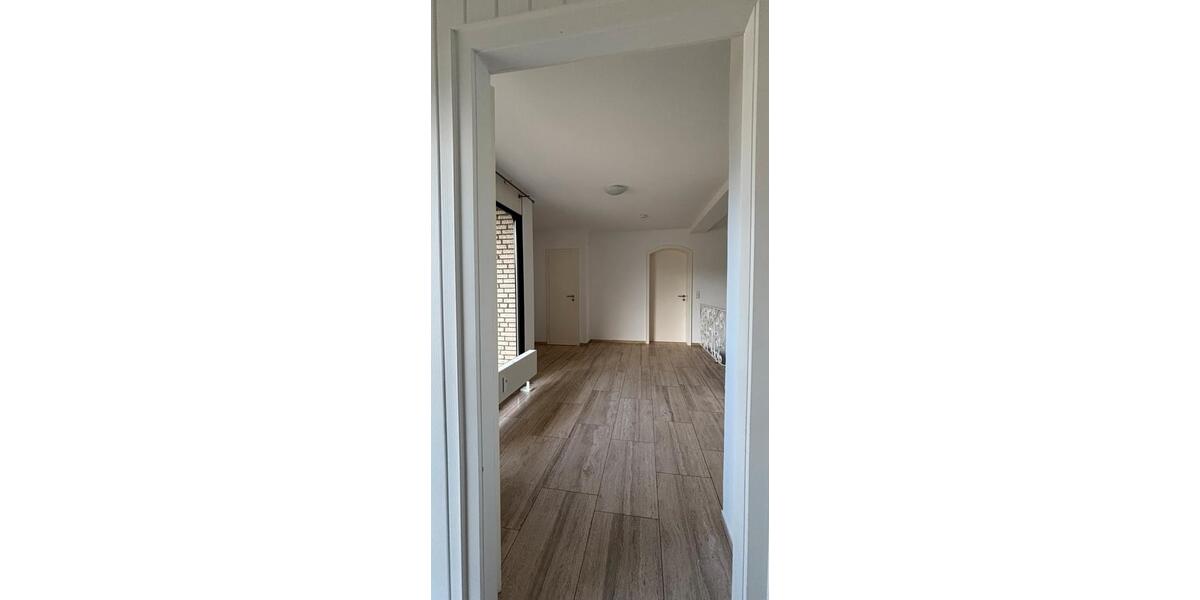 Maisonettenwohnung Warstein - 5 Zimmer, 145 m&sup2;, 1.100&euro; | Angebot:26700880