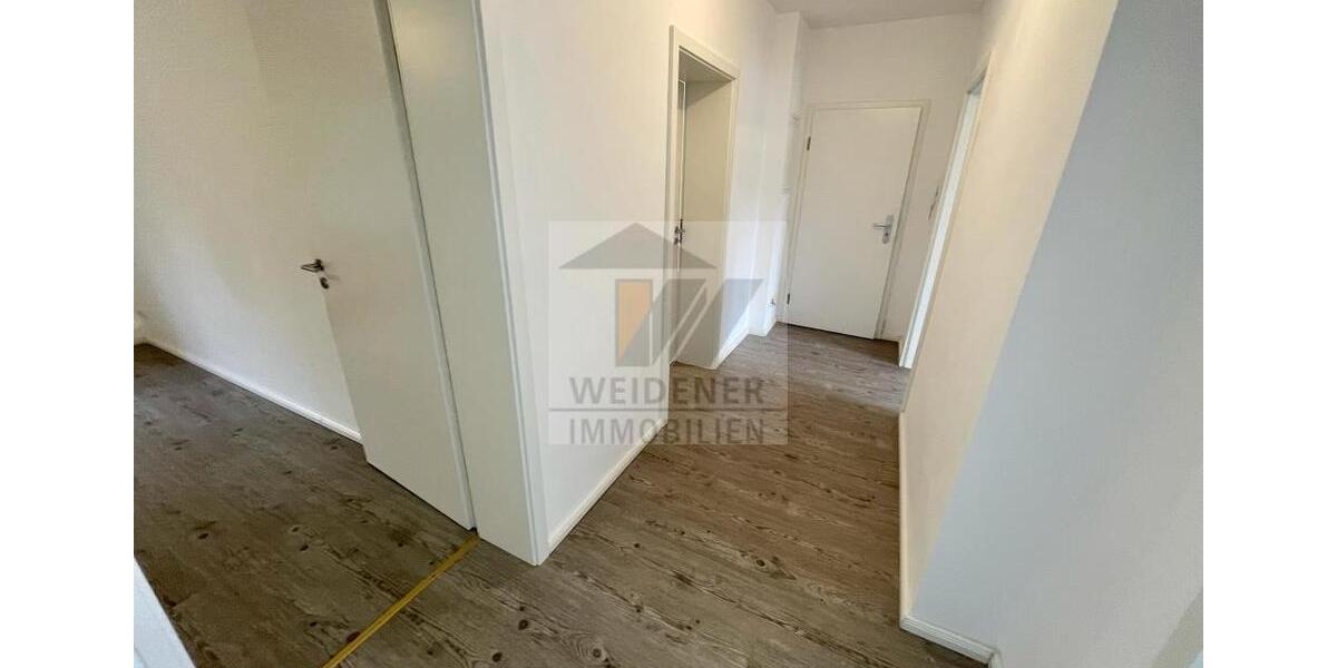 Erdgeschoßwohnung Gera Alt-Taubenpreskeln - 3 Zimmer, 67 m&sup2;, 435&euro; | Angebot:25722365