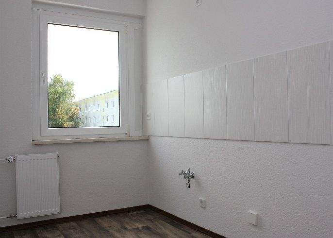 Etagenwohnung Oschersleben Oschersleben - 3 Zimmer, 65 m&sup2;, 360&euro; | Angebot:25930123