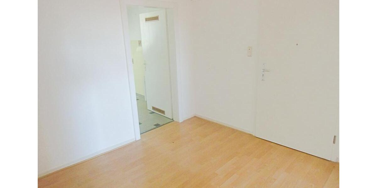 Etagenwohnung Stadthagen - 2 Zimmer, 85 m&sup2;, 595&euro; | Angebot:26146043