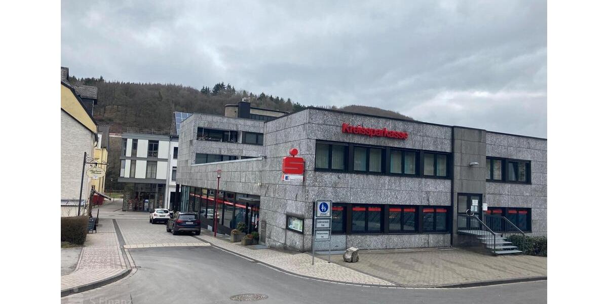 Etagenwohnung Schleiden - 4 Zimmer, 99 m&sup2;, 800&euro; | Angebot:26633956